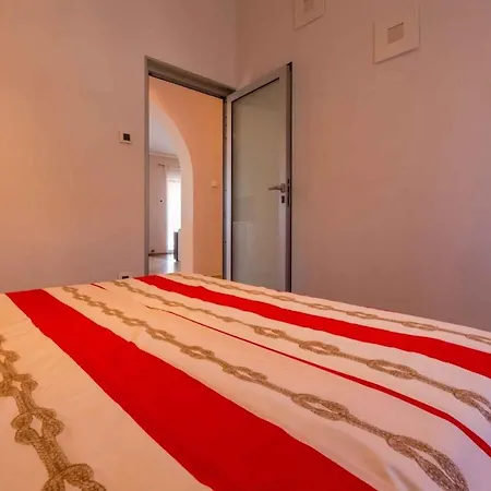 Two-bedroom In Lxxxv * Crikvenica